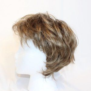 Raquel Welch Honey Toast Layered Kanekalon Wig (with one wig grip)